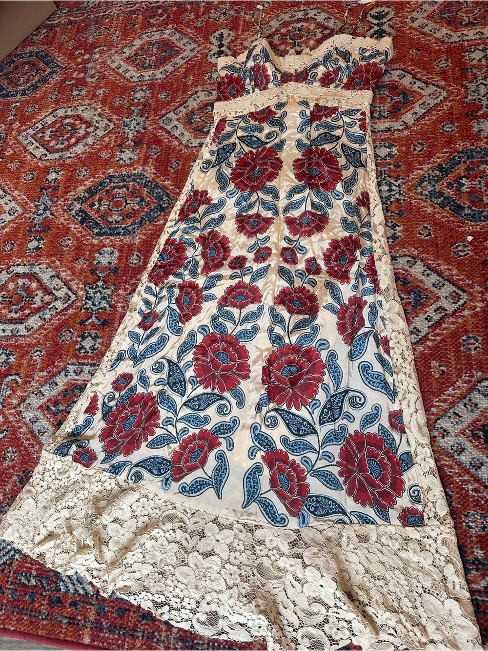 NWT FARM Rio Francesca Cream Maxi Dress with Red Floral and Blue Leaf Print